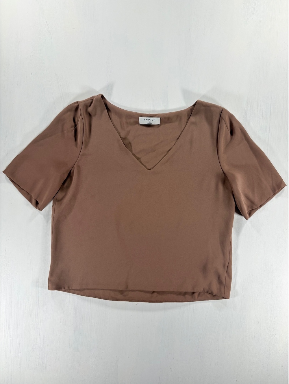 Babaton Brown Taupe V Neck Short Sleeve Boxy Quiet Luxury Basics Top